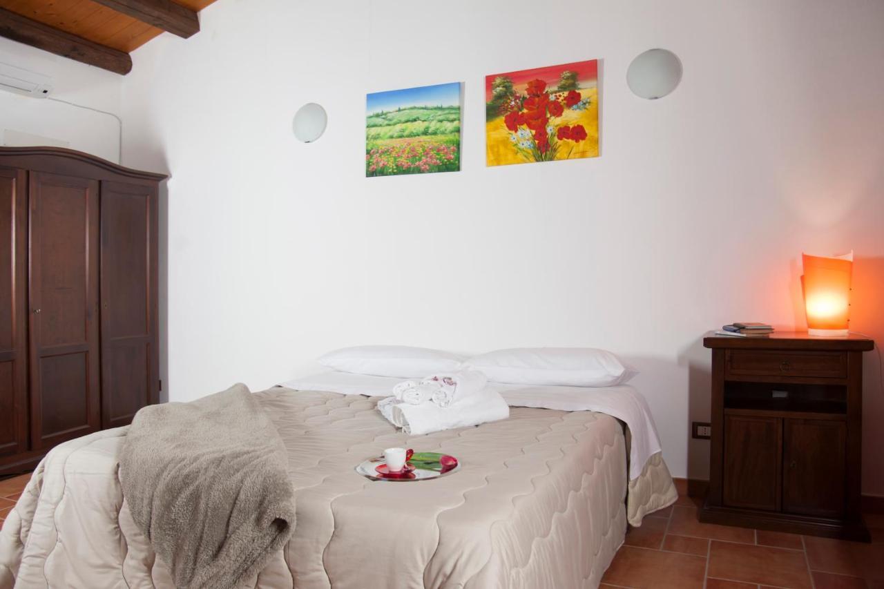 Mirose'S Holiday Home Castelbuono  Zewnętrze zdjęcie