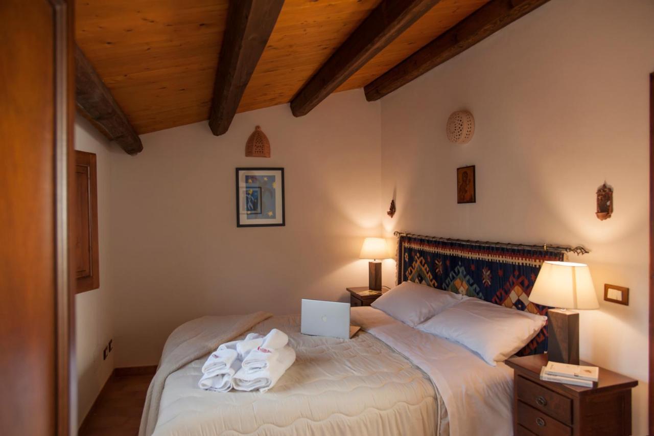 Mirose'S Holiday Home Castelbuono  Zewnętrze zdjęcie